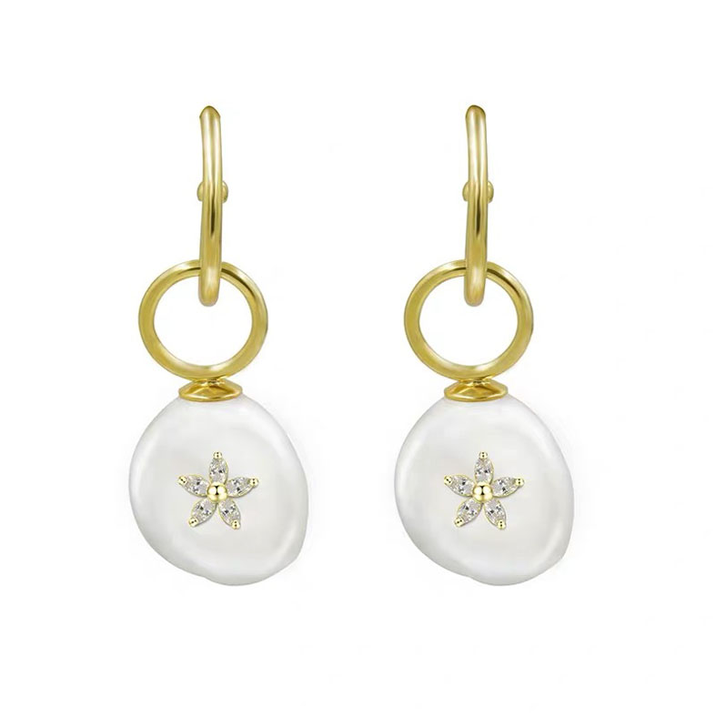 Quality irregularly shaped pearl earring